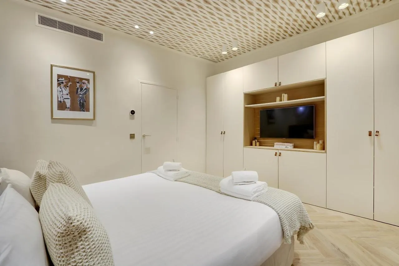 Pick A Flat'S Apartment In Saint Germain - Rue Du Cherche Midi Paris Frankrig